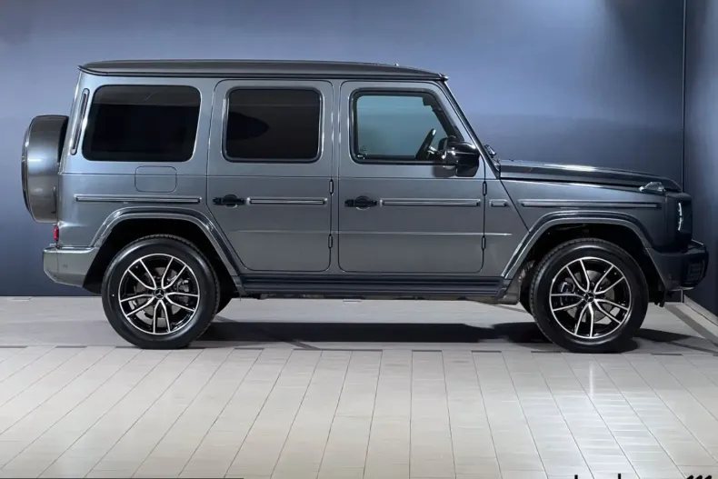 Mercedes-Benz G 450 (Clasa G) din 2025 cu 20.000 km - oferta MER214180 - foto 4