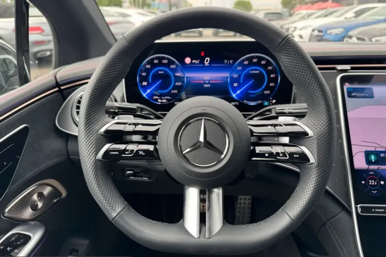 Mercedes-Benz EQE din 2025 cu 7.690 km - oferta MER214185 - foto 13