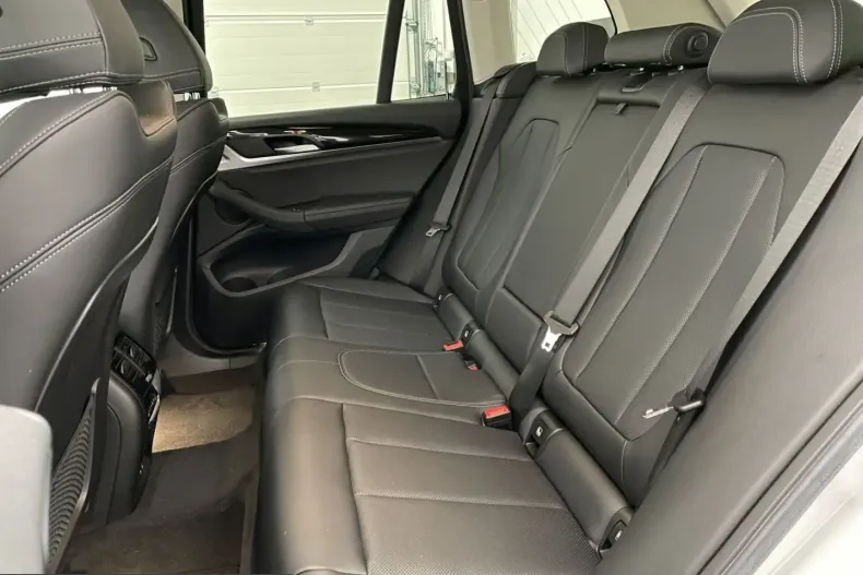 BMW X3 (Seria X) din 2022 cu 67.937 km - oferta BMW214193 - foto 9