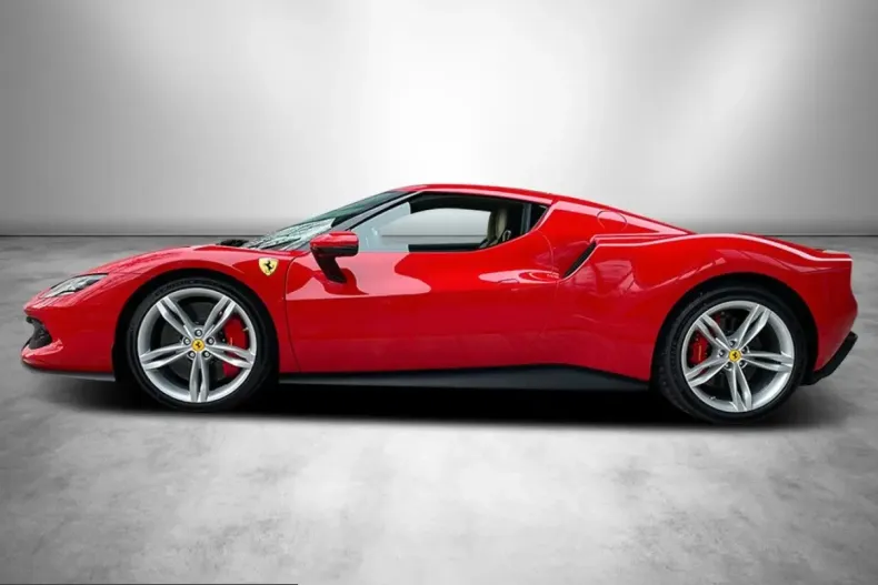 Ferrari 296 GTB din 2023 cu 2.100 km - oferta FER214201 - foto 8