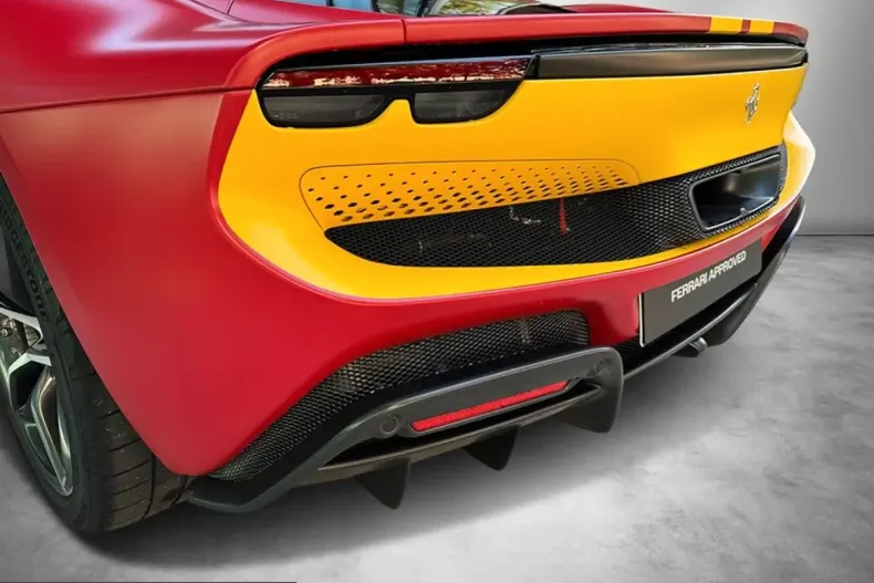 Ferrari 296 GTB din 2023 cu 6.500 km - oferta FER214202 - foto 10