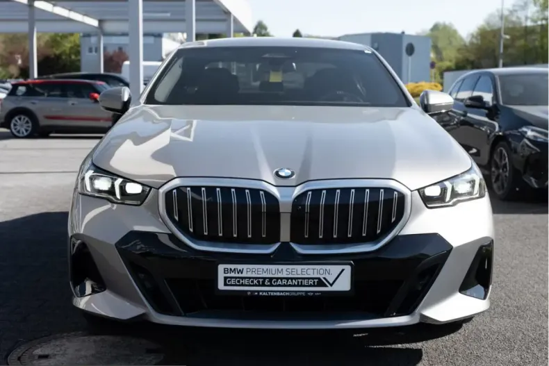 BMW 520 (Seria 5) din 2025 cu 29.000 km - oferta BMW214203 - foto 2