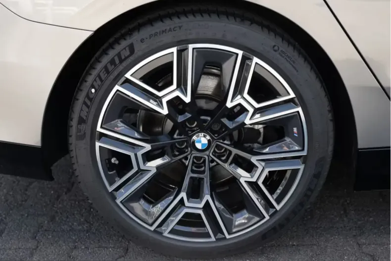 BMW 520 (Seria 5) din 2025 cu 29.000 km - oferta BMW214203 - foto 18