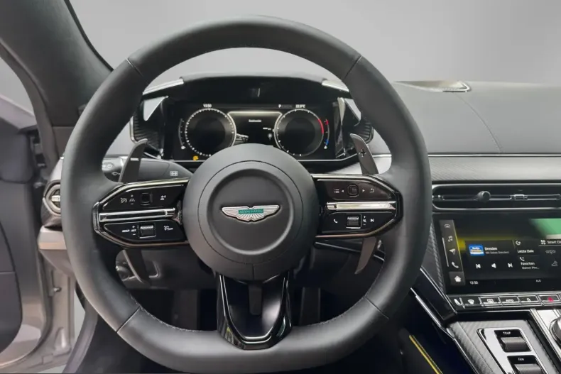 Aston Martin V8 Vantage din 2025 cu 6.100 km - oferta AST214204 - foto 15