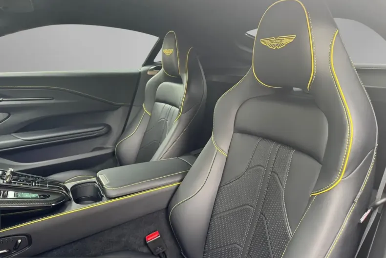 Aston Martin V8 Vantage din 2025 cu 6.100 km - oferta AST214204 - foto 23