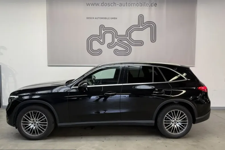 Mercedes-Benz GLC 220 (Clasa GLC) din 2022 cu 54.469 km - oferta MER214205 - foto 2