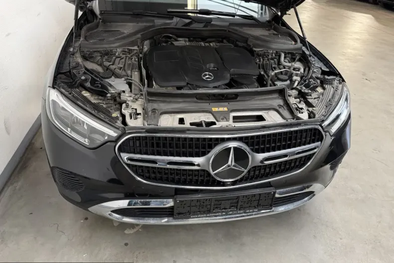 Mercedes-Benz GLC 220 (Clasa GLC) din 2022 cu 54.469 km - oferta MER214205 - foto 13