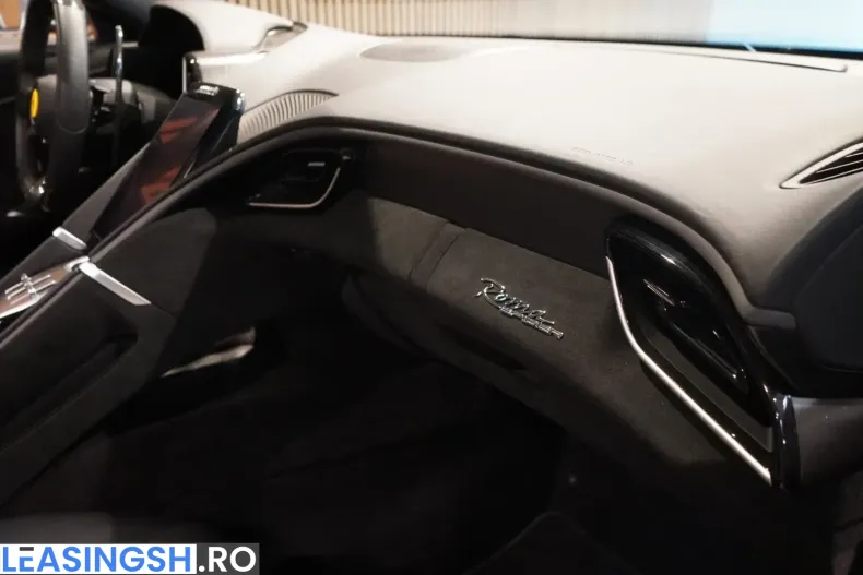 Ferrari Roma din 2024 cu 3.700 km - oferta FER214206 - foto 15
