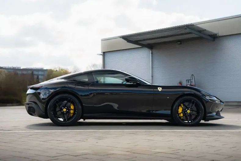 Ferrari Roma din 2024 cu 6.490 km - oferta FER214208 - foto 3