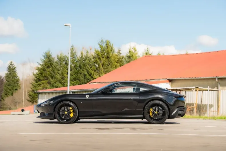 Ferrari Roma din 2024 cu 6.490 km - oferta FER214208 - foto 4