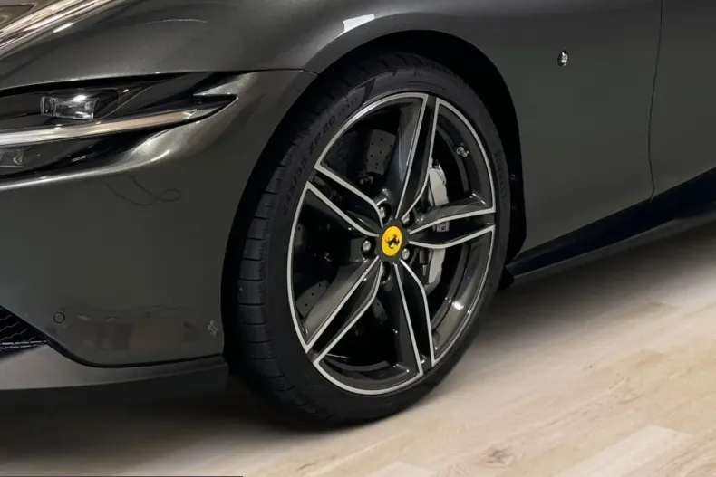 Ferrari Roma din 2024 cu 5.560 km - oferta FER214210 - foto 6