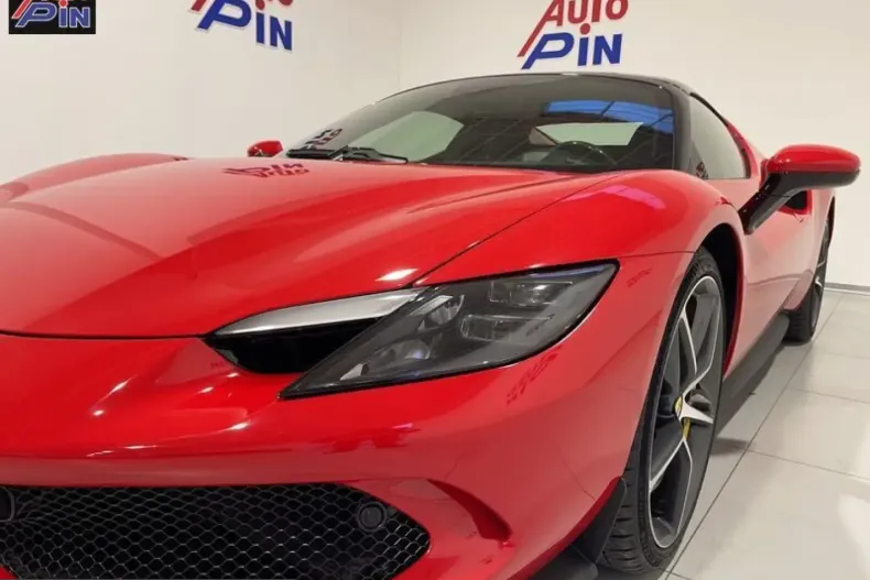 Ferrari LaFerrari din 2025 cu 4.300 km - oferta FER214213 - foto 4