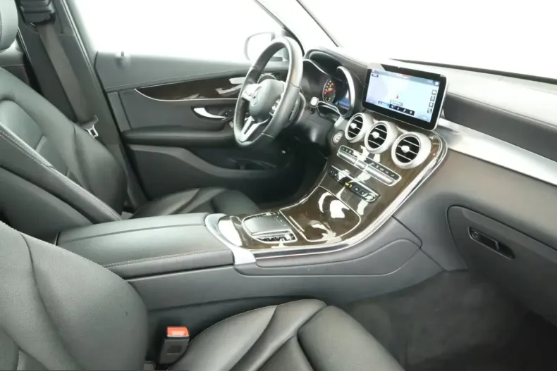 Mercedes-Benz GLC 300 (Clasa GLC) din 2021 cu 79.398 km - oferta MER214216 - foto 17