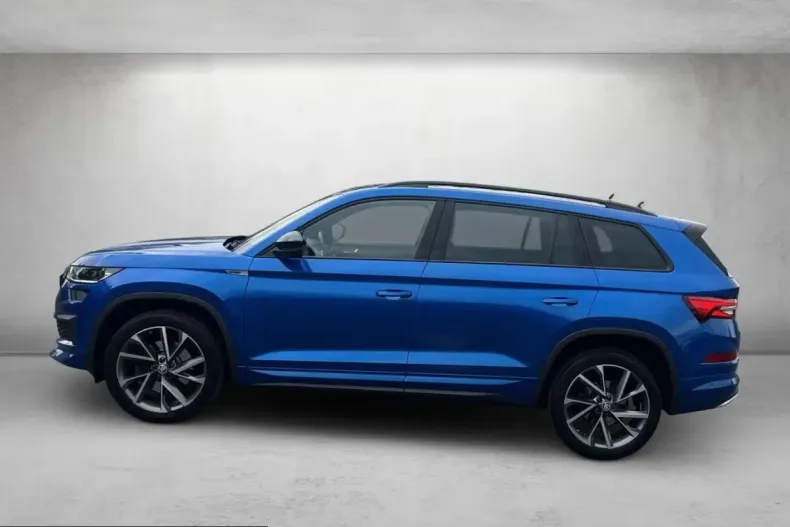 Skoda Kodiaq din 2023 cu 62.375 km - oferta SKO214229 - foto 3