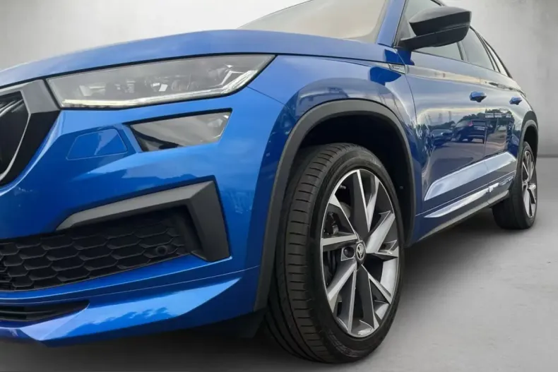 Skoda Kodiaq din 2023 cu 62.375 km - oferta SKO214229 - foto 4