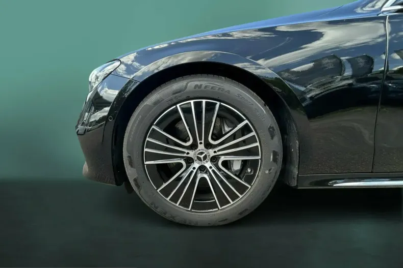 Mercedes-Benz E 200 (Clasa E) din 2025 cu 22.588 km - oferta MER214241 - foto 16
