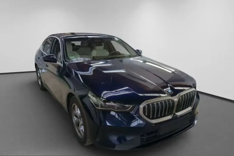 BMW 520 (Seria 5) din 2024 cu 36.000 km - oferta BMW214244 - foto 1