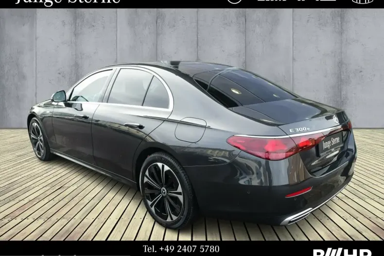 Mercedes-Benz E 300 (Clasa E) din 2025 cu 22.900 km - oferta MER214247 - foto 3