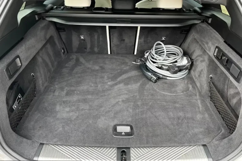 BMW 550 (Seria 5) din 2025 cu 34.900 km - oferta BMW214249 - foto 23