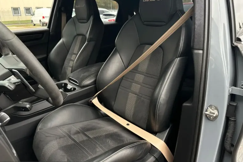 Porsche Cayenne din 2021 cu 45.000 km - oferta POR214253 - foto 11