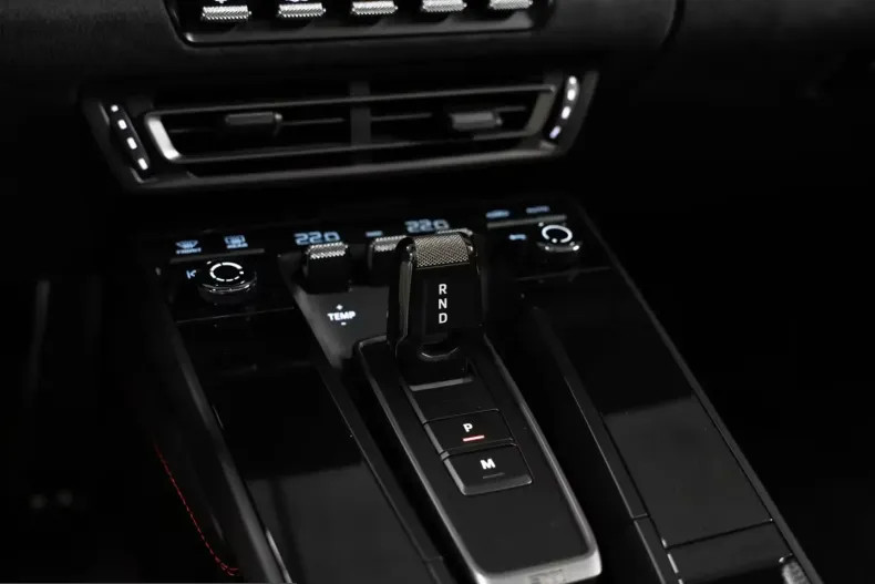 Porsche 992 din 2024 cu 23.600 km - oferta POR214260 - foto 18