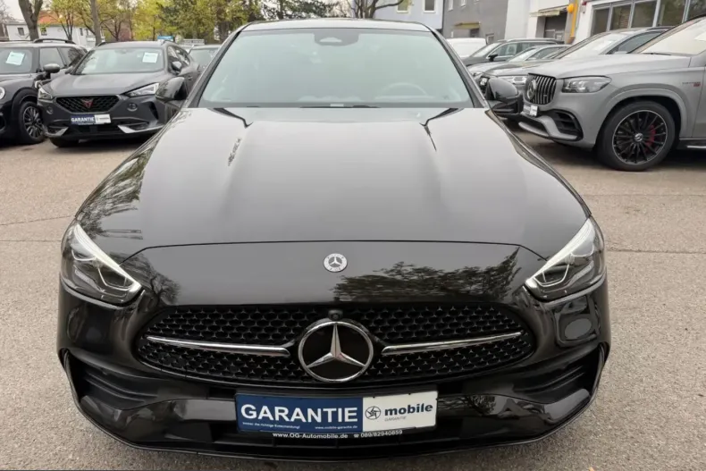 Mercedes-Benz C 400 (Clasa C) din 2024 cu 47.845 km - oferta MER214263 - foto 8