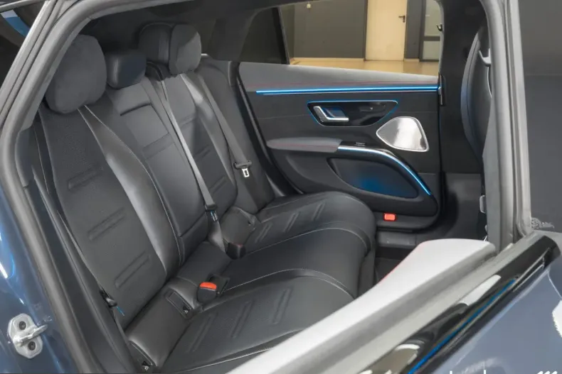 Mercedes-Benz EQS din 2024 cu 17.921 km - oferta MER214266 - foto 15
