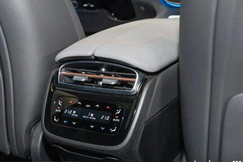 Mercedes-Benz EQS din 2024 cu 17.921 km - oferta MER214266 - foto 27