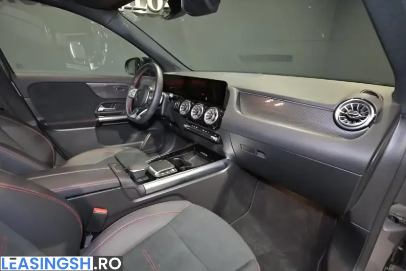 Mercedes-Benz GLA 35 AMG (Clasa GLA) din 2023 cu 4.500 km - oferta MER214269 - foto 20