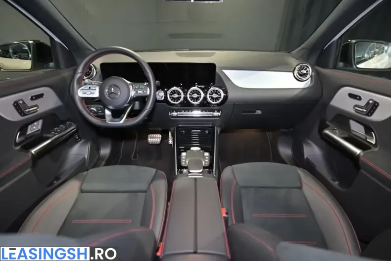 Mercedes-Benz GLA 35 AMG (Clasa GLA) din 2023 cu 4.050 km - oferta MER214273 - foto 8