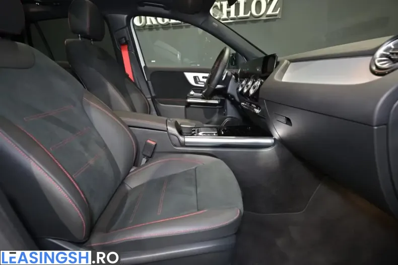 Mercedes-Benz GLA 35 AMG (Clasa GLA) din 2023 cu 4.050 km - oferta MER214273 - foto 9
