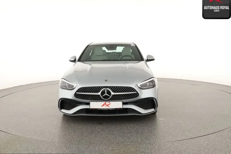Mercedes-Benz C 200 (Clasa C) din 2024 cu 29.359 km - oferta MER214276 - foto 8
