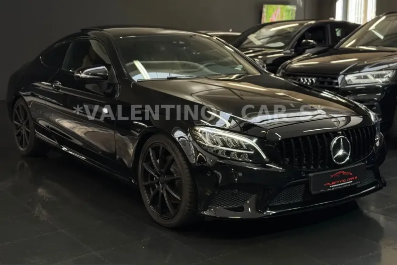 Mercedes-Benz C 300 (Clasa C) din 2023 cu 44.648 km - oferta MER214277 - foto 4