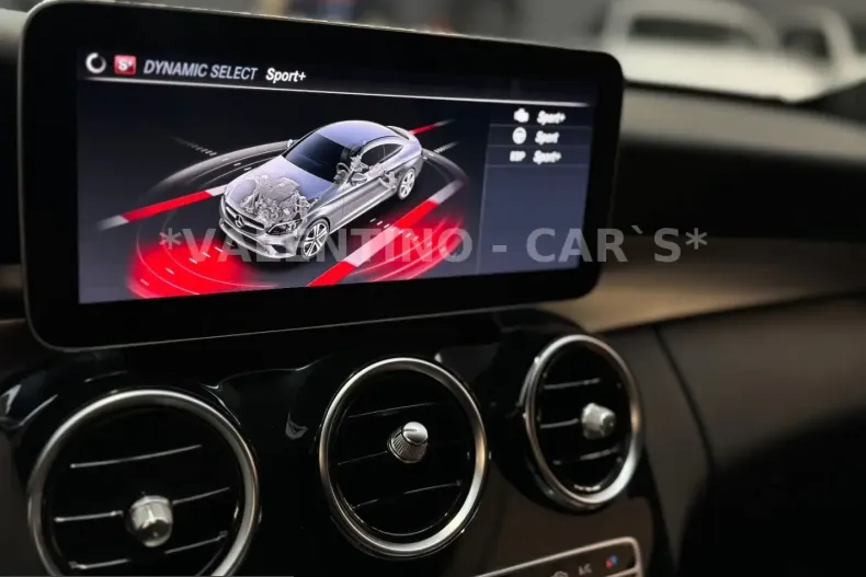 Mercedes-Benz C 300 (Clasa C) din 2023 cu 44.648 km - oferta MER214277 - foto 21
