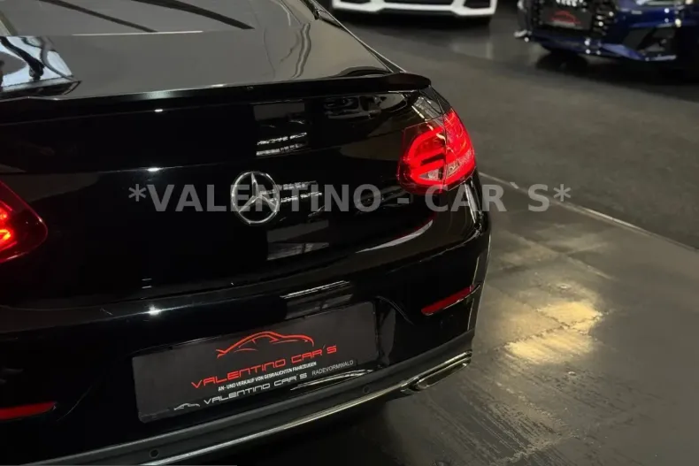 Mercedes-Benz C 300 (Clasa C) din 2023 cu 44.648 km - oferta MER214277 - foto 26