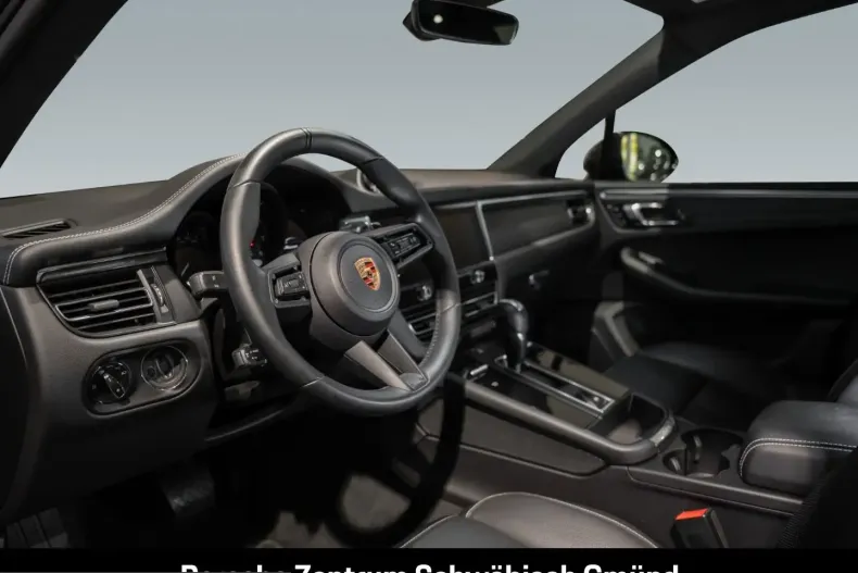 Porsche Macan din 2024 cu 19.703 km - oferta POR214278 - foto 4