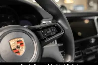 Porsche Macan din 2024 cu 19.703 km - oferta POR214278 - foto 24