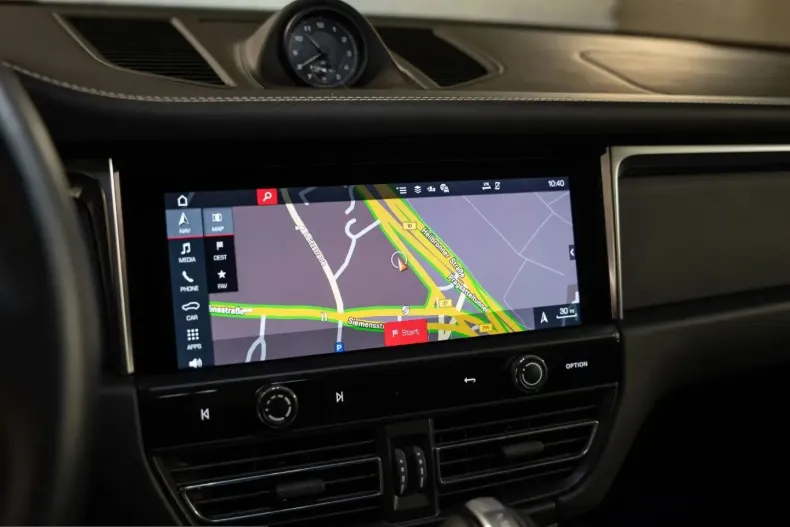 Porsche Macan din 2023 cu 37.100 km - oferta POR214280 - foto 26