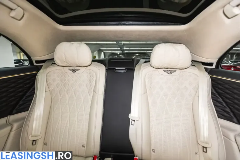 Bentley Azure din 2024 cu 17.750 km - oferta BEN214283 - foto 15