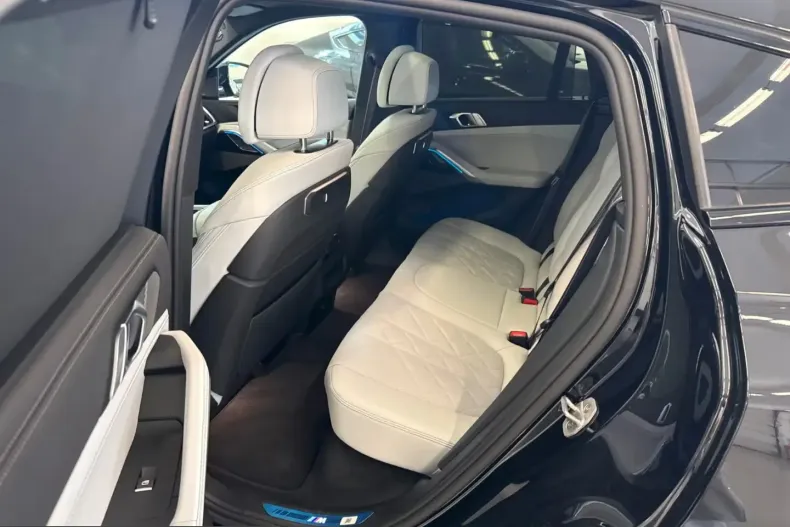 BMW X6 (Seria X) din 2025 cu 5.150 km - oferta BMW214286 - foto 7