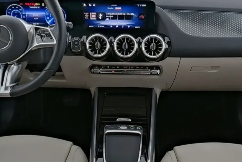 Mercedes-Benz EQA din 2025 cu 22.000 km - oferta MER214289 - foto 5