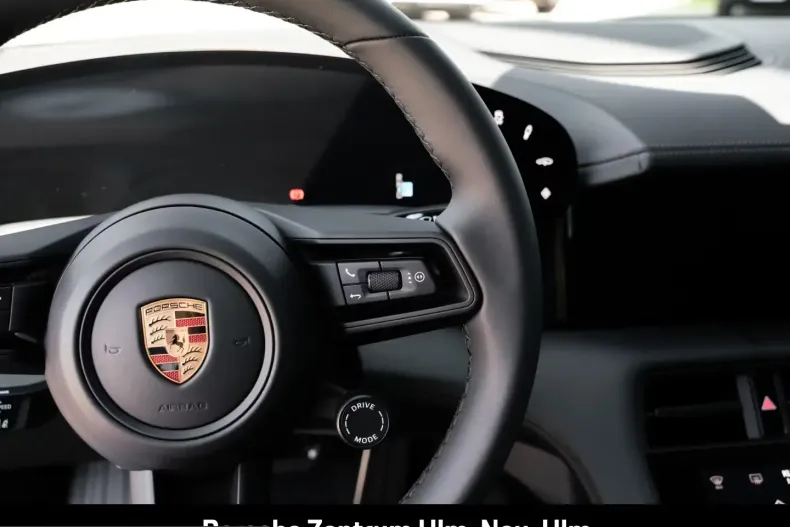 Porsche Taycan din 2025 cu 9.457 km - oferta POR214291 - foto 18