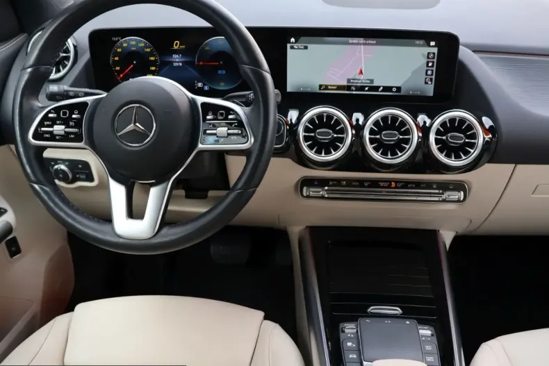 Mercedes-Benz EQA din 2023 cu 32.560 km - oferta MER214292 - foto 2