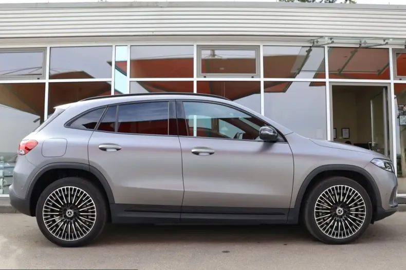 Mercedes-Benz EQA din 2023 cu 32.560 km - oferta MER214292 - foto 3