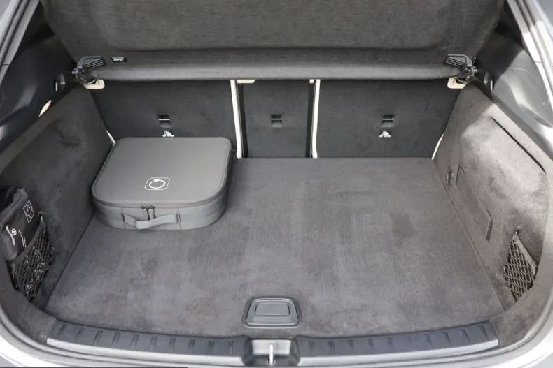 Mercedes-Benz EQA din 2023 cu 32.560 km - oferta MER214292 - foto 11