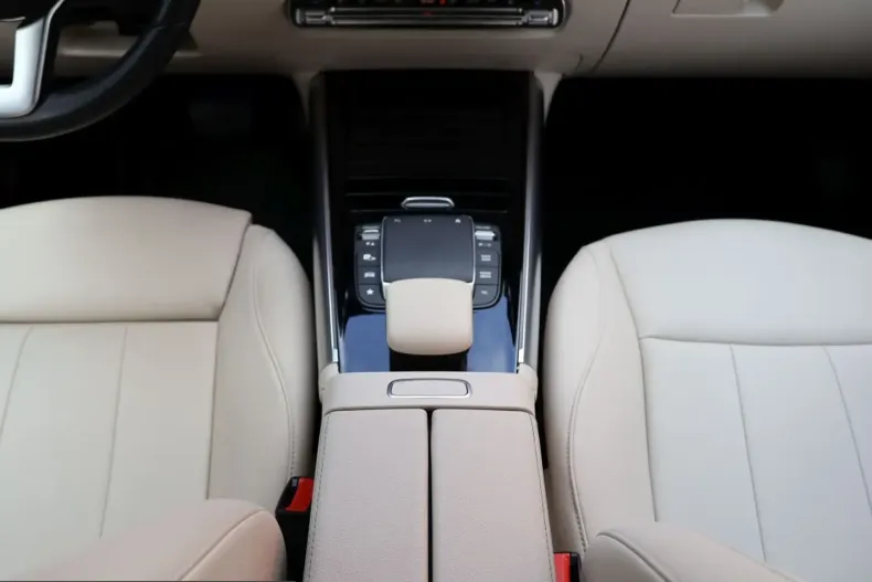 Mercedes-Benz EQA din 2023 cu 32.560 km - oferta MER214292 - foto 18