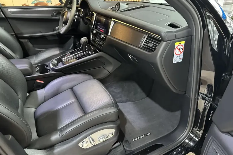 Porsche Macan din 2022 cu 28.816 km - oferta POR214293 - foto 19