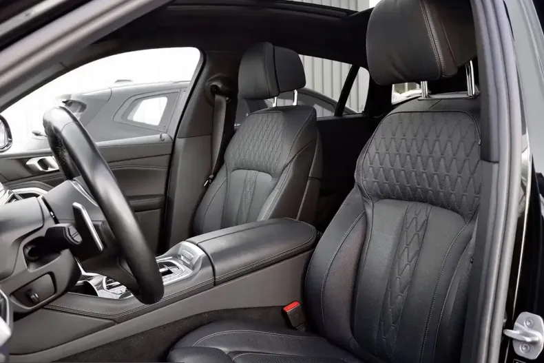 BMW X6 (Seria X) din 2022 cu 37.471 km - oferta BMW214294 - foto 8