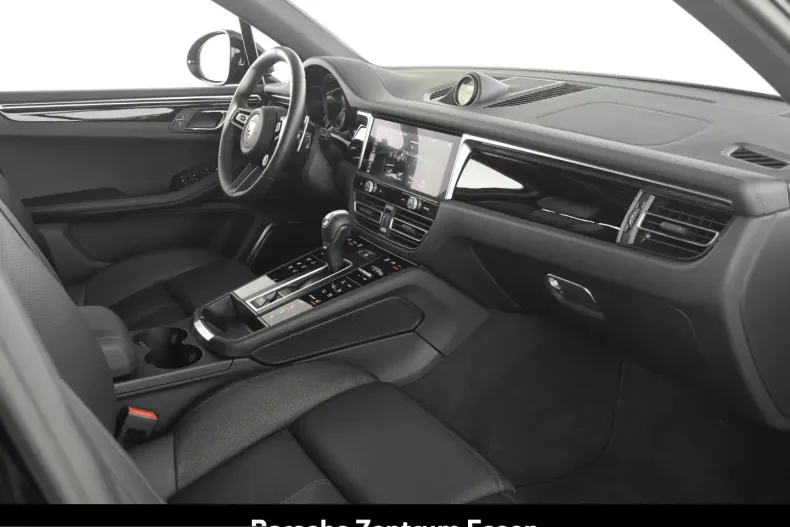 Porsche Macan din 2023 cu 15.962 km - oferta POR214296 - foto 24