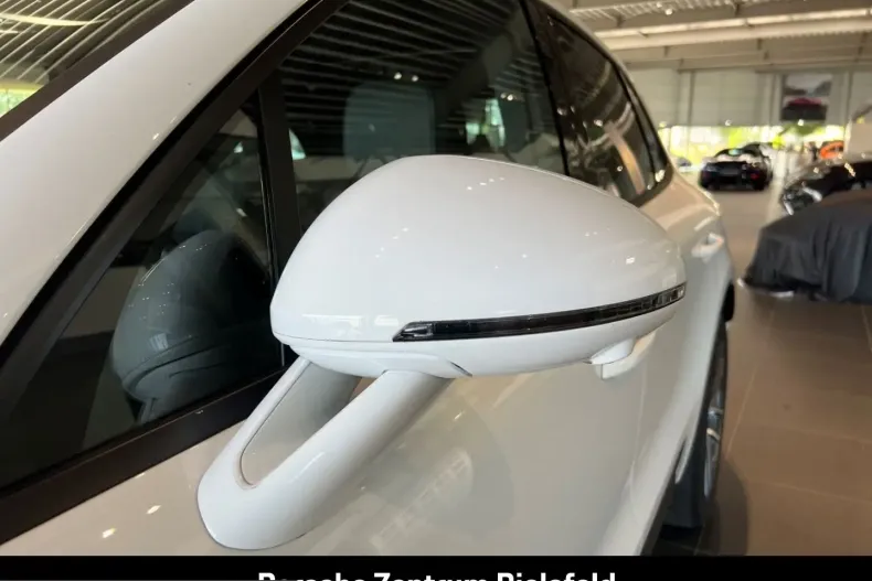 Porsche Macan din 2024 cu 16.570 km - oferta POR214297 - foto 11